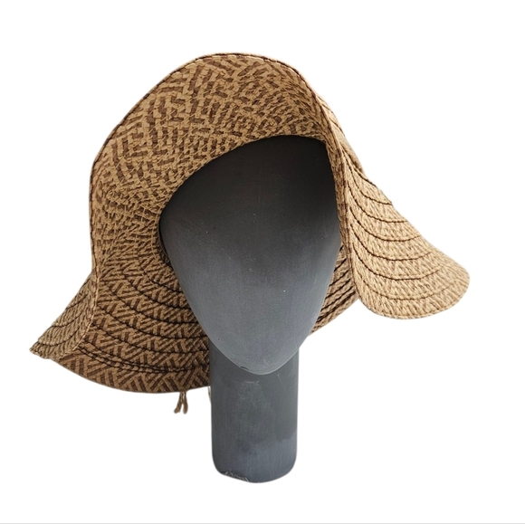 Cappelli Straworld Breona Straw Two Tone Hat Braided Straw and Shell Detail - Picture 2 of 7